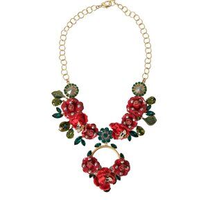 DOLCE & GABBANA Gold Brass Link Chain Rose Petal Crystal Pendant Necklace